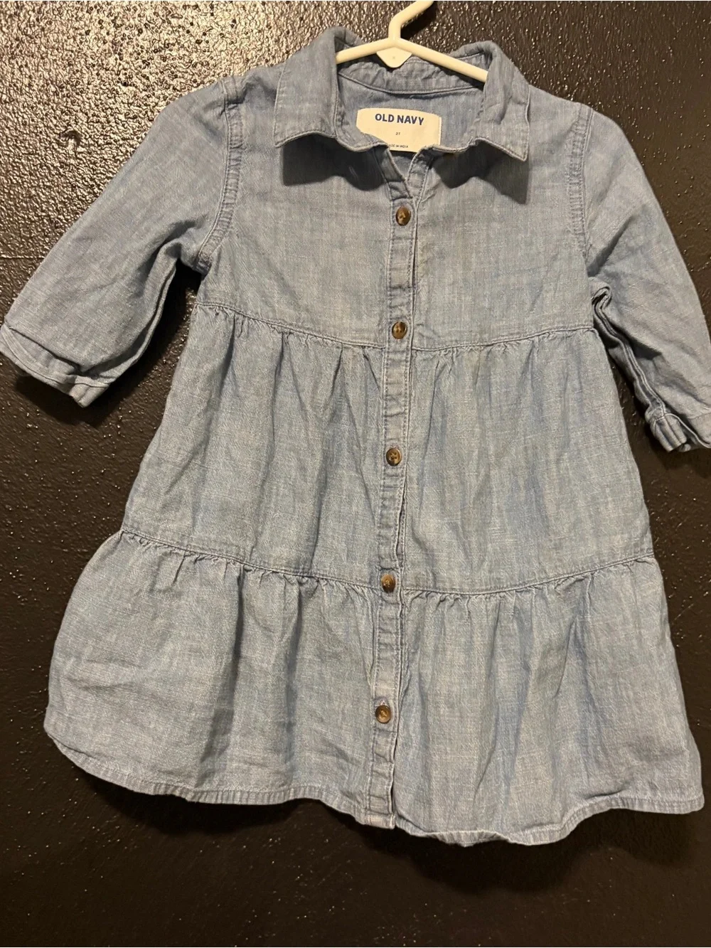 Old Navy Light Blue Chambray Girls' Button-Front Dress 2T